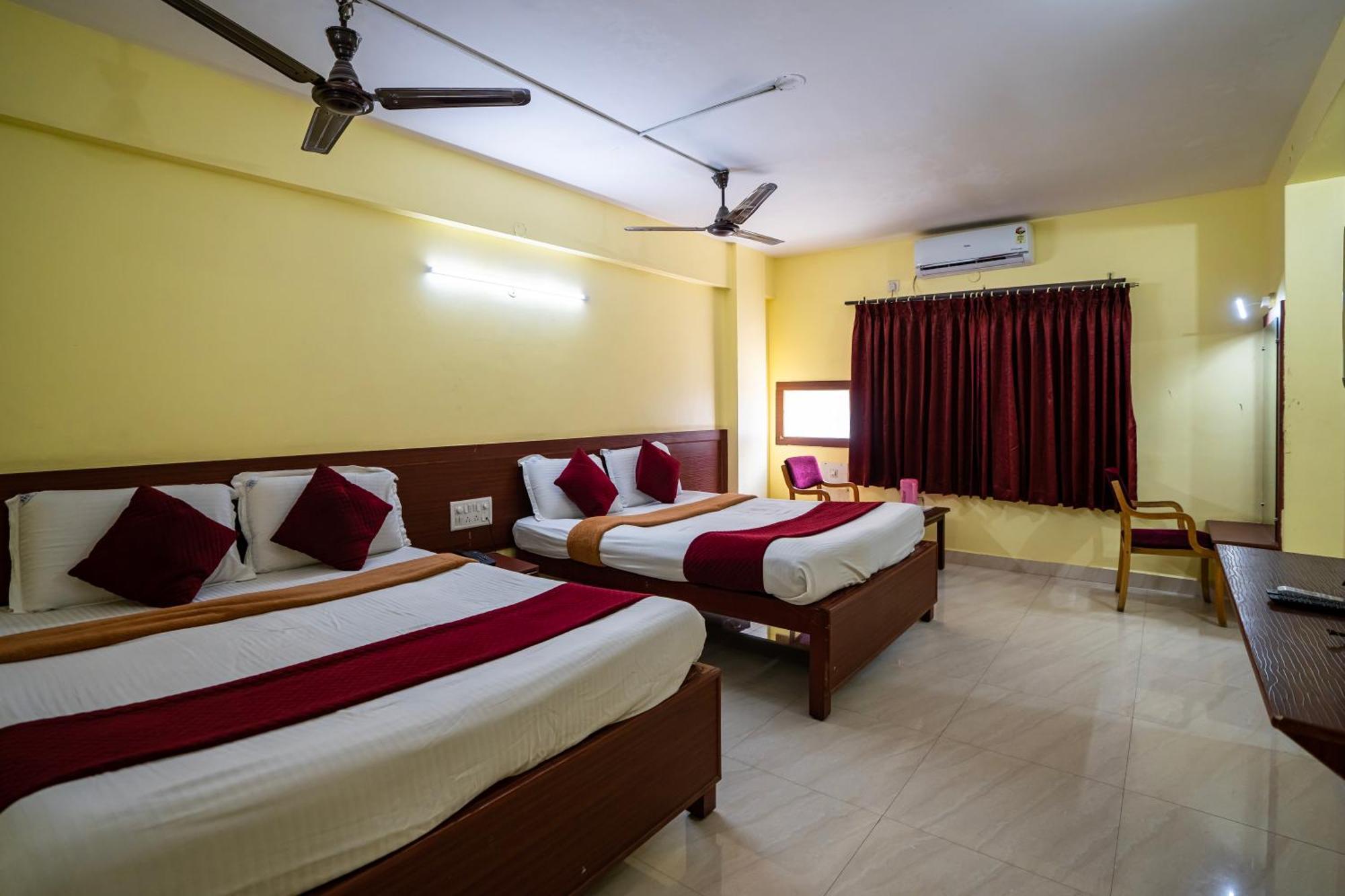 Hotel Vyshak Residency Mysore Exterior foto
