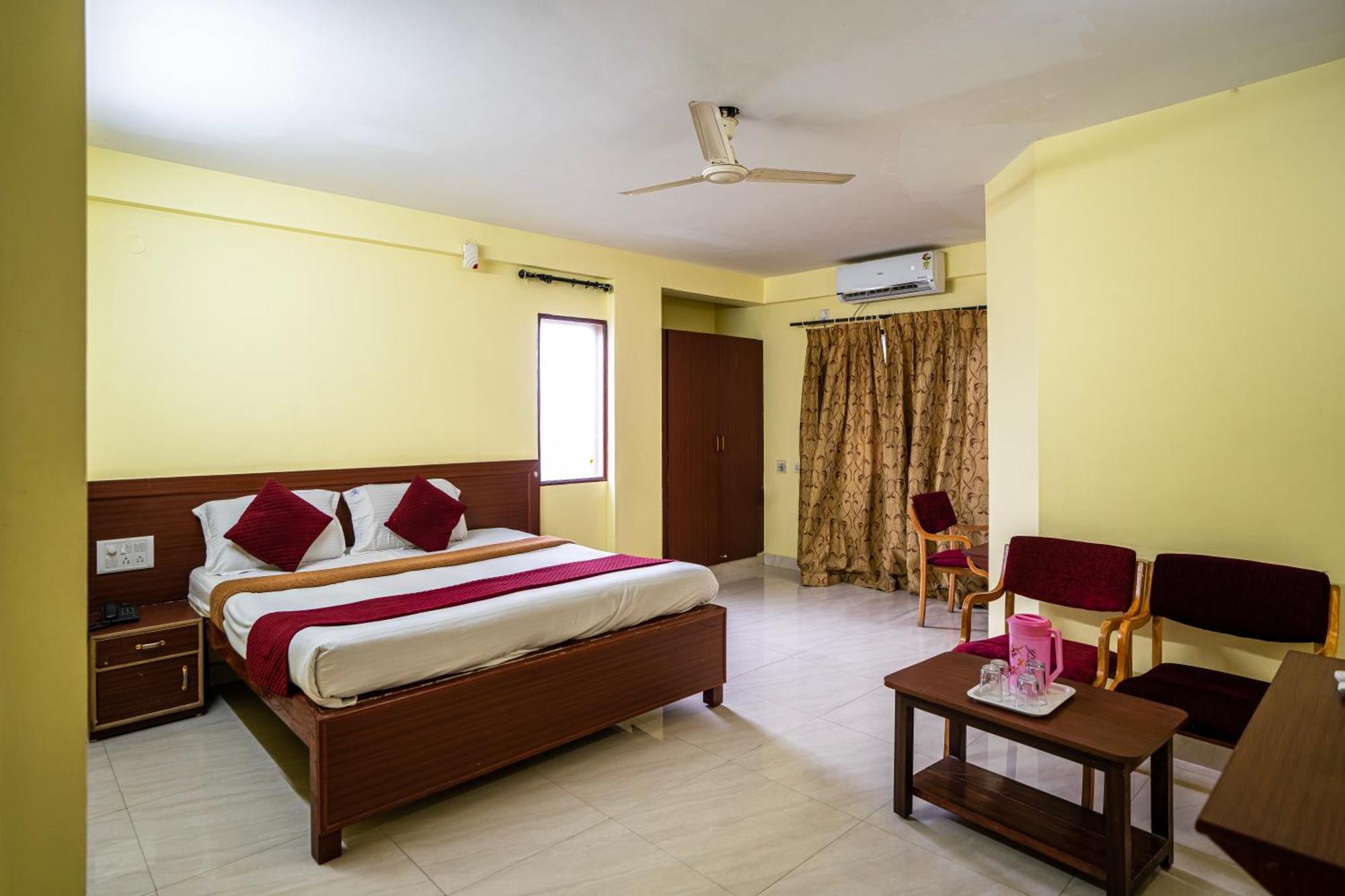 Hotel Vyshak Residency Mysore Exterior foto