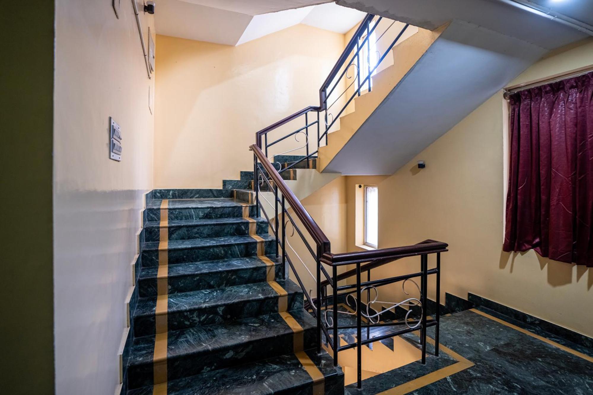 Hotel Vyshak Residency Mysore Exterior foto